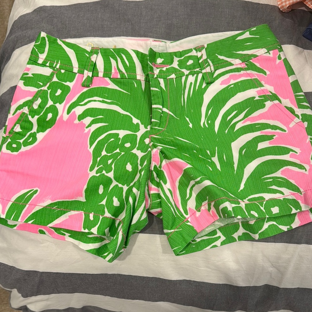 Lily Pulitzer-Tropical Green and Pink Women's Shorts